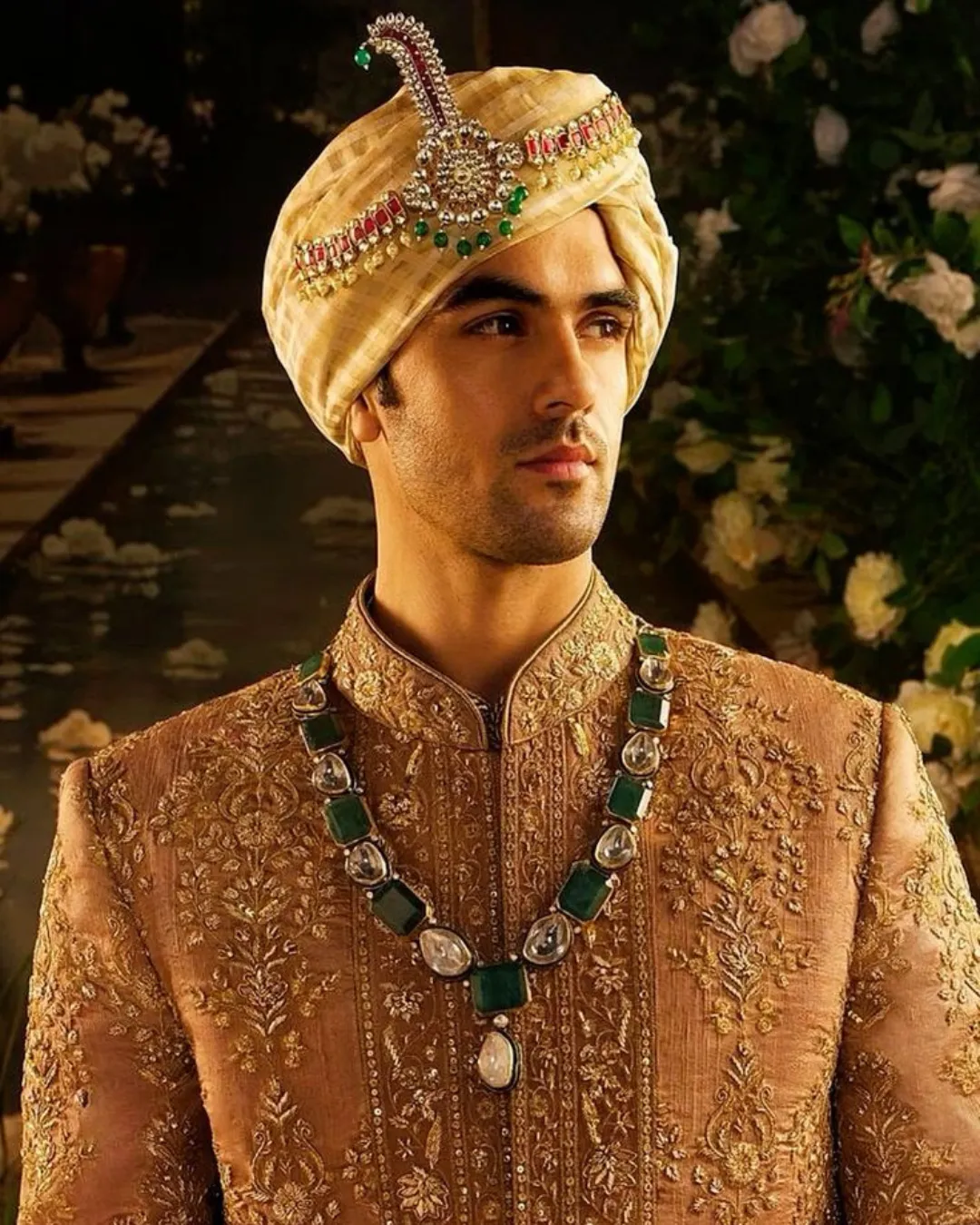 Royal Safa Design 5 by Ronak Dave